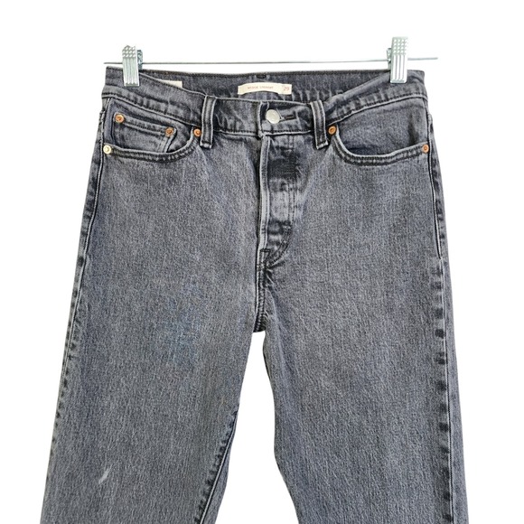 Levis Womens Premium Wedgie Straight Jean Size 29 Washed Black High Rise Raw Hem - Picture 3 of 15